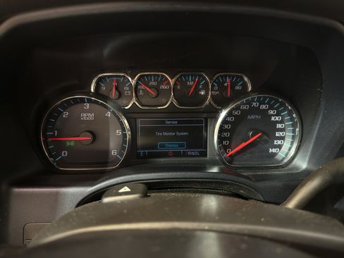 Used 2018 Chevrolet Silverado 1500 LT w/ All Star Edition image 16