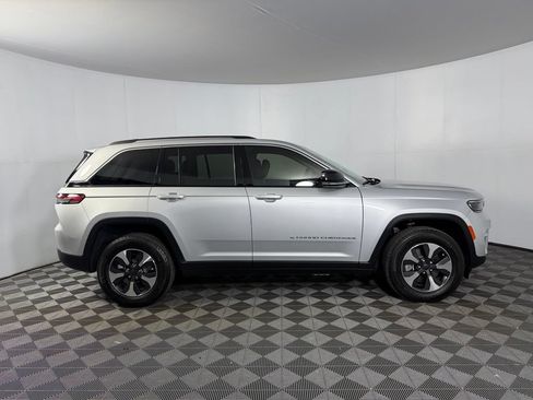 Used 2024 Jeep Grand Cherokee Limited 4xe AWD/4WD image 7
