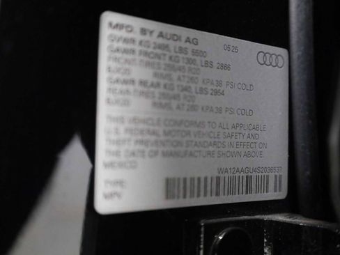 Certified 2025 Audi Q5 Premium Plus w/ Premium Plus AWD/4WD image 43