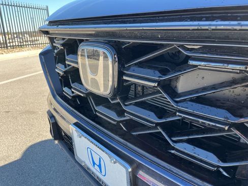 Used 2026 Honda CR-V Sport-L image 16