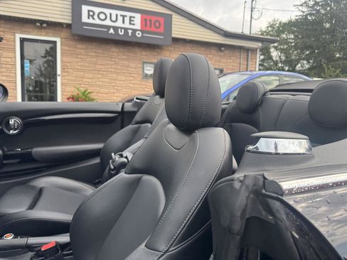 Used 2019 MINI Cooper S FWD image 10