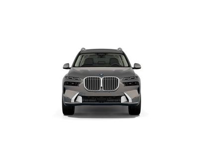 New 2026 BMW X7 xDrive40i