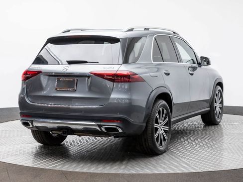 Used 2025 Mercedes-Benz GLE 450e GLE 450e w/ Driver Assistance Package image 22