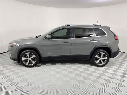 Used 2020 Jeep Cherokee Limited image 2