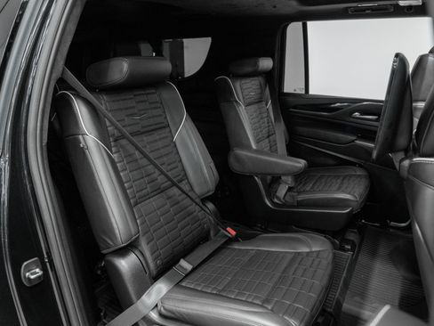 Used 2024 Cadillac Escalade ESV V w/ LPO, Floor Liner Package AWD/4WD image 33
