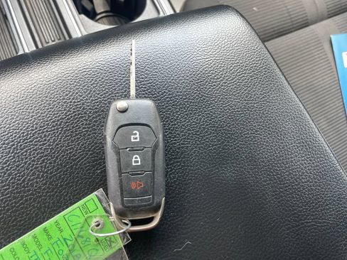 Used 2018 Ford F150 XL w/ Equipment Group 101A Mid AWD/4WD image 26