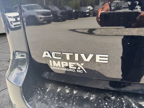 Used 2025 Ford Expedition Max Active RWD image 24