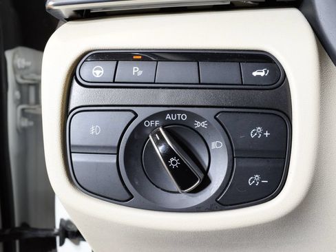 Certified 2022 INFINITI QX50 Luxe AWD/4WD image 19