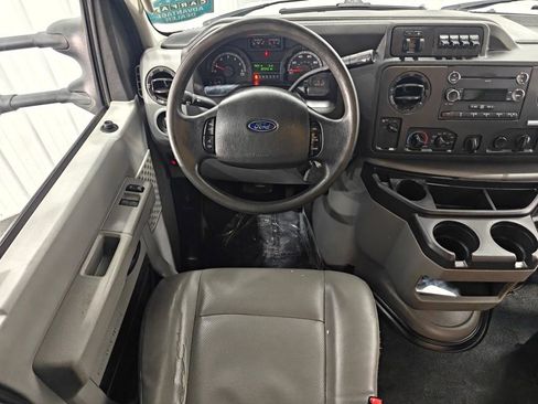 Used 2016 Ford E-350 and Econoline 350 Super Duty w/ Power Windows & Locks Group RWD image 4