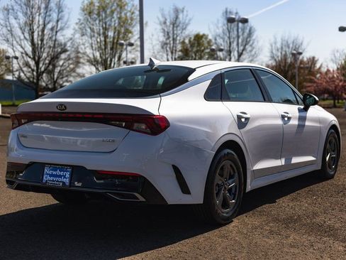 Used 2021 Kia K5 LXS image 10