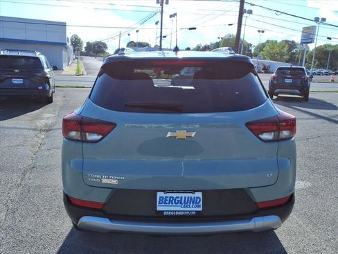 Used 2025 Chevrolet TrailBlazer LT AWD/4WD image 5