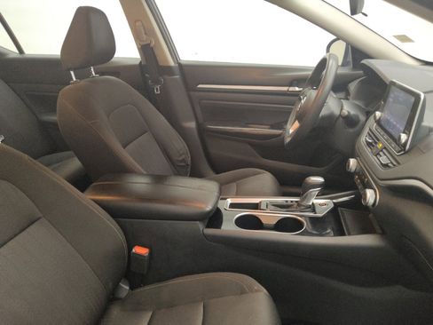 Used 2021 Nissan Altima 2.5 SV FWD image 21