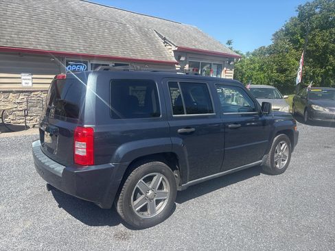 Used 2008 Jeep Patriot Sport FWD image 6