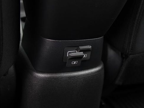Certified 2025 Nissan Kicks Play S FWD image 25
