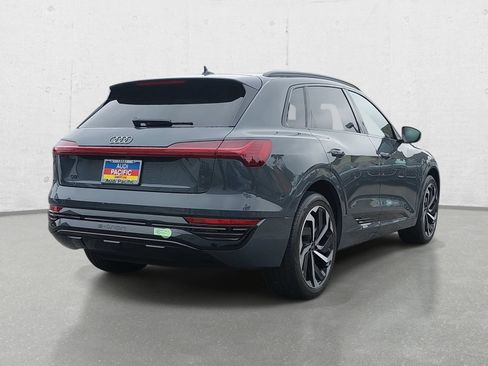 Used 2024 Audi Q8 e-tron Premium Plus w/ Premium Plus Package AWD/4WD image 5
