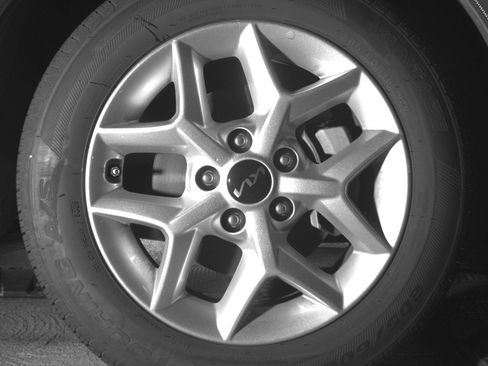 Used 2025 Kia Soul LX w/ LX Technology Package FWD image 20