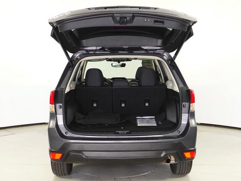 Certified 2023 Subaru Forester Premium AWD/4WD image 10