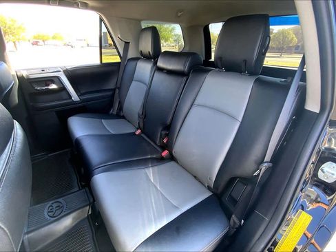 Used 2020 Toyota 4Runner SR5 Premium w/ Moonroof Package image 21
