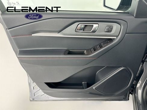 New 2026 Ford Explorer ST-Line w/ ST-Line Street Pack AWD/4WD image 26