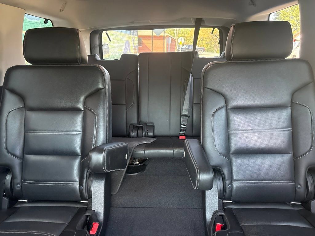 Used 2019 GMC Yukon Denali w/ Denali Ultimate Package RWD image 17