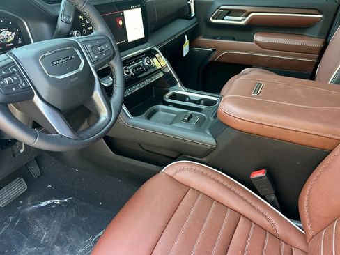 New 2026 GMC Sierra 2500 Denali Ultimate w/ Max Trailering Package AWD/4WD image 10