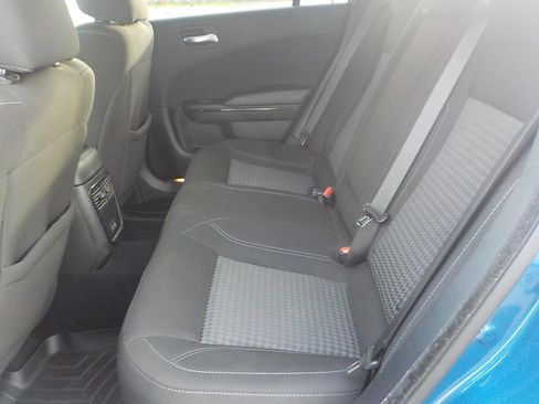 Used 2021 Dodge Charger SXT w/ Blacktop Package image 10