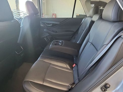 Used 2022 Subaru Outback Limited image 10