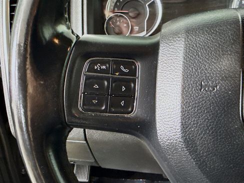 Used 2019 RAM 1500 Big Horn image 8