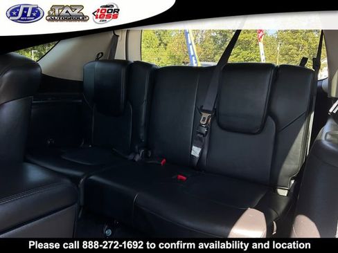 Used 2021 Nissan Armada SL w/ Captain's Chairs Package image 15