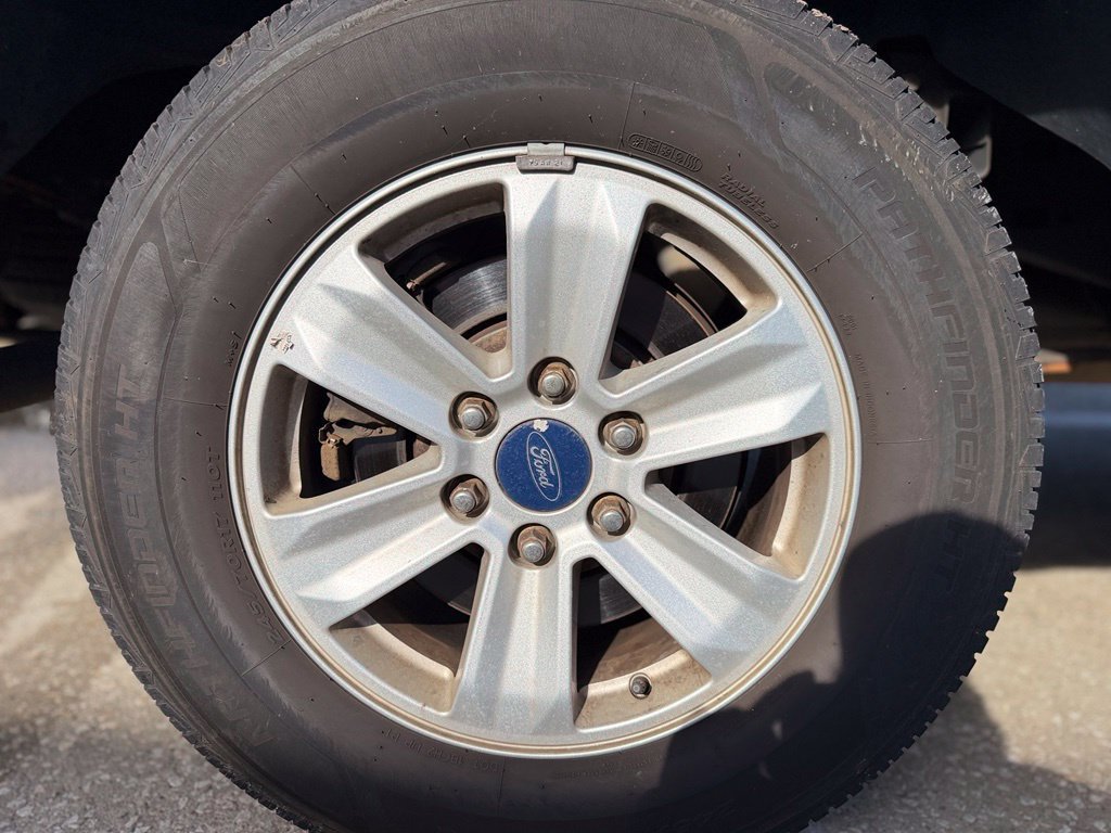 Used 2015 Ford F150 XL w/ Equipment Group 101A Mid RWD image 11