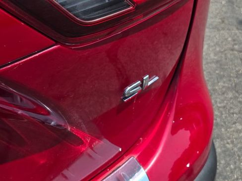 Used 2018 Nissan Rogue Sport SL FWD image 13