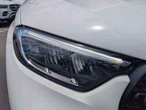 Used 2024 Mercedes-Benz GLC 300 image 21