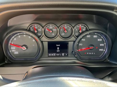 Used 2025 GMC Sierra 1500 Pro w/ Trailering Package image 19