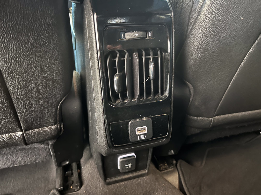 Used 2024 Jeep Compass Latitude AWD/4WD image 23