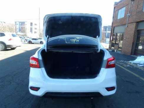 Used 2017 Nissan Sentra S image 14