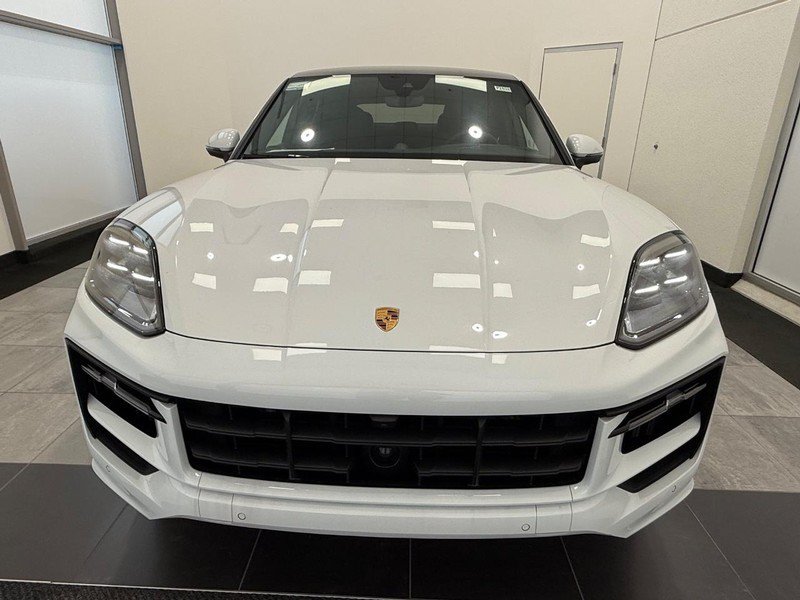 Certified 2026 Porsche Cayenne Coupe AWD/4WD image 12