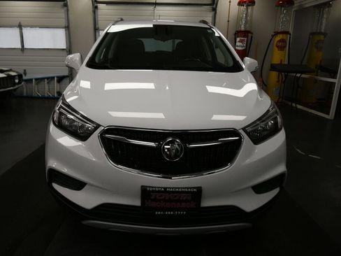 Used 2019 Buick Encore Preferred FWD image 2
