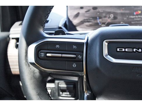 Used 2025 GMC Sierra EV Denali AWD/4WD image 23