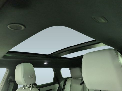 Certified 2026 Land Rover Range Rover Evoque S image 12