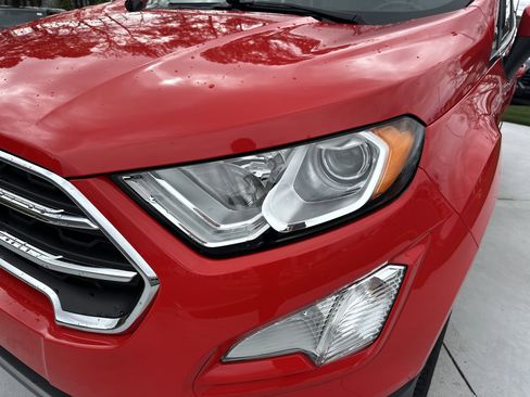 Used 2021 Ford EcoSport Titanium image 6