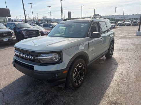 Certified 2022 Ford Bronco Sport Outer Banks w/ Tech Package image 2