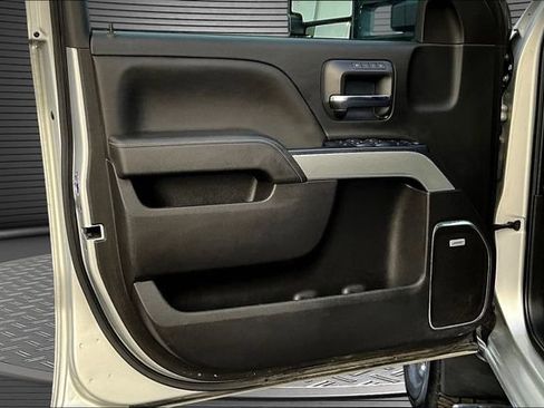 Used 2017 Chevrolet Silverado 2500 LTZ w/ LTZ Plus Package AWD/4WD image 21