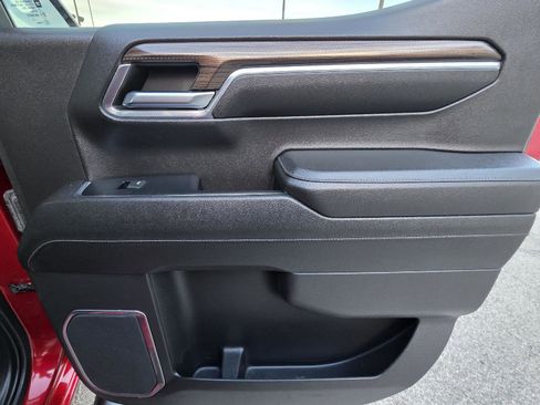 Used 2023 Chevrolet Silverado 1500 LT Trail Boss image 33