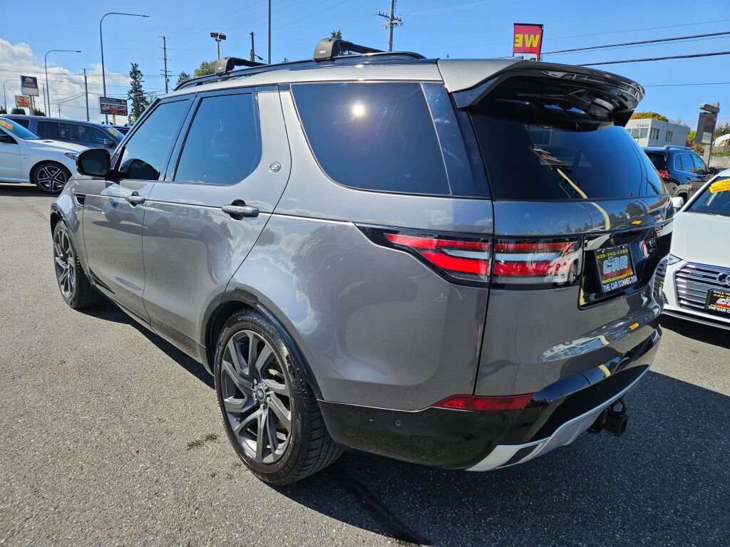 Used 2018 Land Rover Discovery HSE AWD/4WD image 6