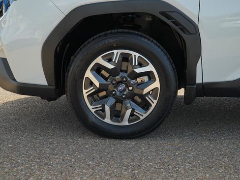 Used 2026 Subaru Forester Premium image 12