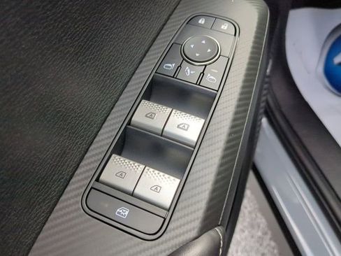 New 2026 Mitsubishi Outlander AWD image 21