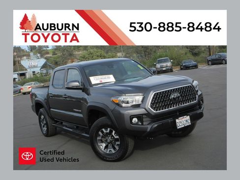 Certified 2018 Toyota Tacoma TRD Off-Road image 1
