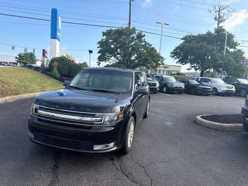 Used 2019 Ford Flex SEL w/ Equipment Group 202A AWD/4WD image 4