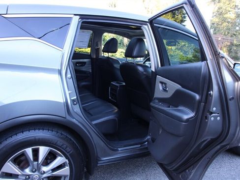Used 2015 Nissan Murano SL image 6