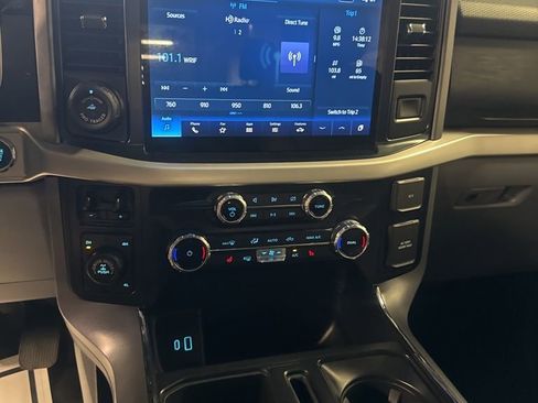 Used 2022 Ford F150 XLT w/ Equipment Group 302A High AWD/4WD image 9